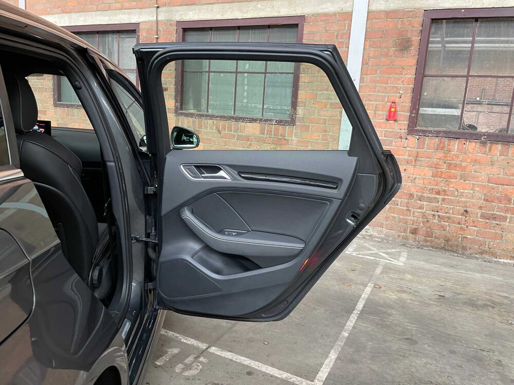 Audi A3 Sportback 1.4 TFSI CoD Ambition Pro Line S 140pk 2015, 2-ZBB-48