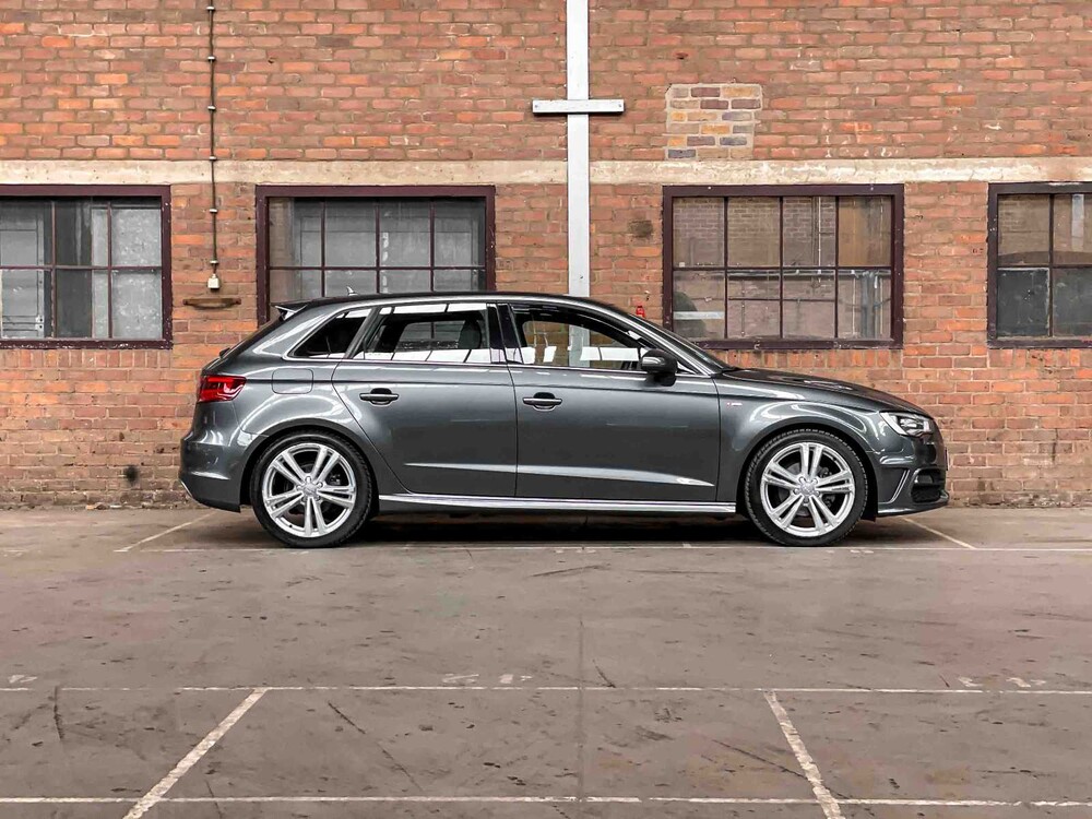 Audi A3 Sportback 1.4 TFSI CoD Ambition Pro Line S 140pk 2015, 2-ZBB-48