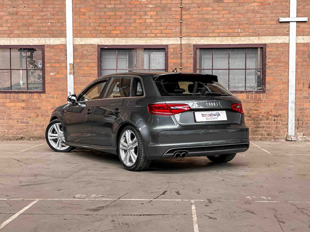 Audi A3 Sportback 1.4 TFSI CoD Ambition Pro Line S 140pk 2015, 2-ZBB-48