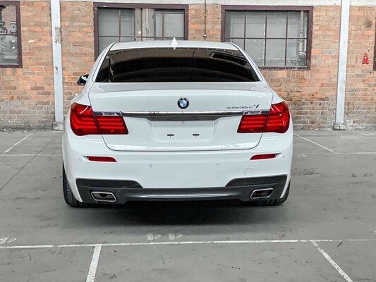 BMW ActiveHybrid7 M-Sport 3.0 L6 354PS 2014 7er