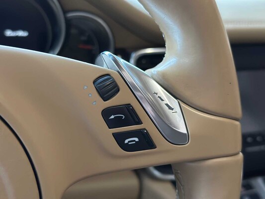 Porsche Panamera Turbo 4.8 V8 500PS 2010 Youngtimer
