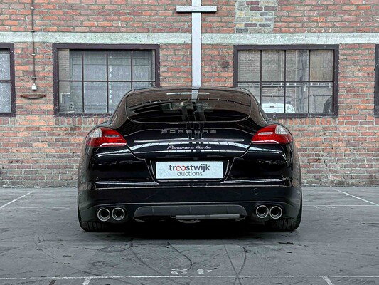 Porsche Panamera Turbo 4.8 V8 500PS 2010 Youngtimer