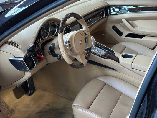 Porsche Panamera Turbo 4.8 V8 500PS 2010 Youngtimer