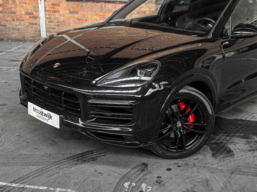Porsche Cayenne Coupe 3.0 V6 340pk 2020 (Sport Design & Sport Chrono)