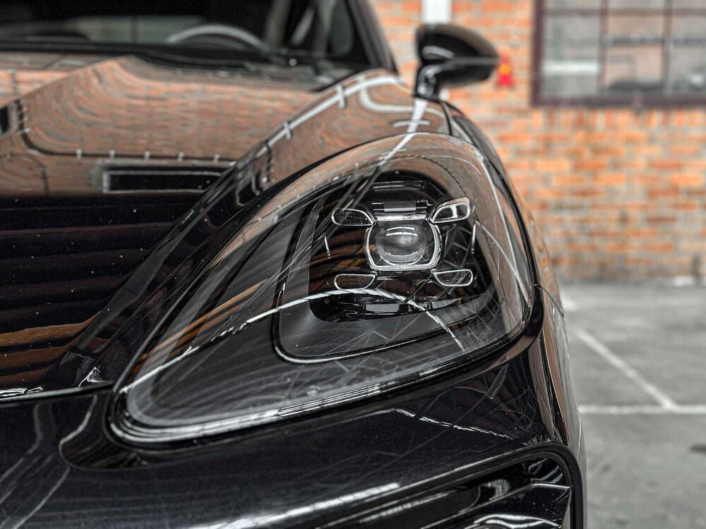 Porsche Cayenne Coupe 3.0 V6 340pk 2020 (Sport Design & Sport Chrono)