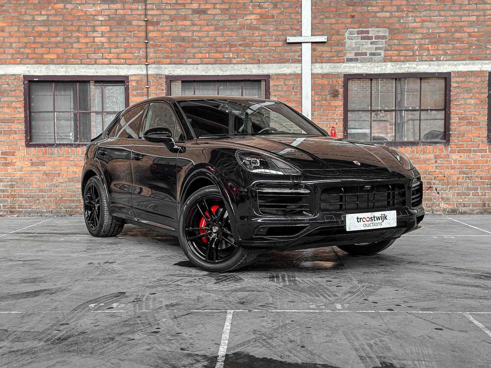 Porsche Cayenne Coupe 3.0 V6 340pk 2020 (Sport Design & Sport Chrono)