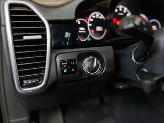 Porsche Cayenne Coupe 3.0 V6 340PS 2020 (Sport Design & Sport Chrono)