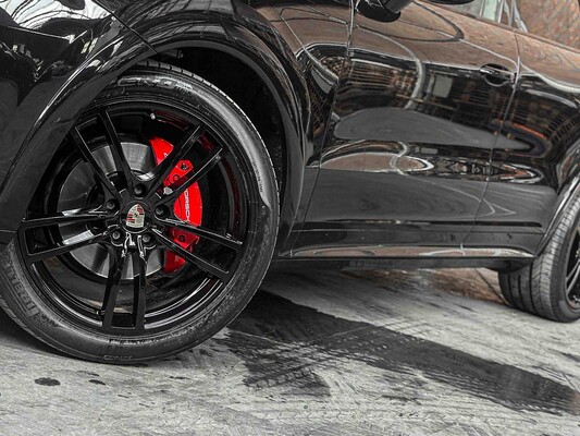 Porsche Cayenne Coupe 3.0 V6 340PS 2020 (Sport Design & Sport Chrono)