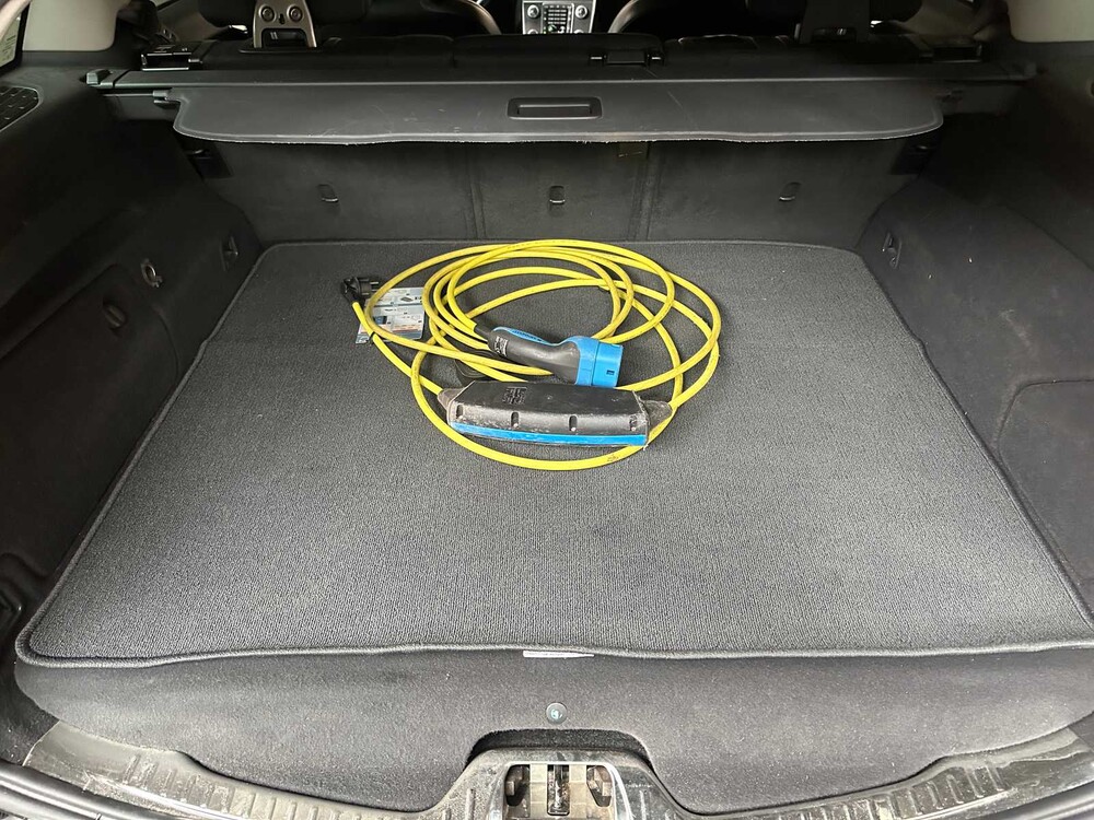 Volvo V60 2.4 D6 Twin Engine Momentum 220hp 2015, HN-681-H