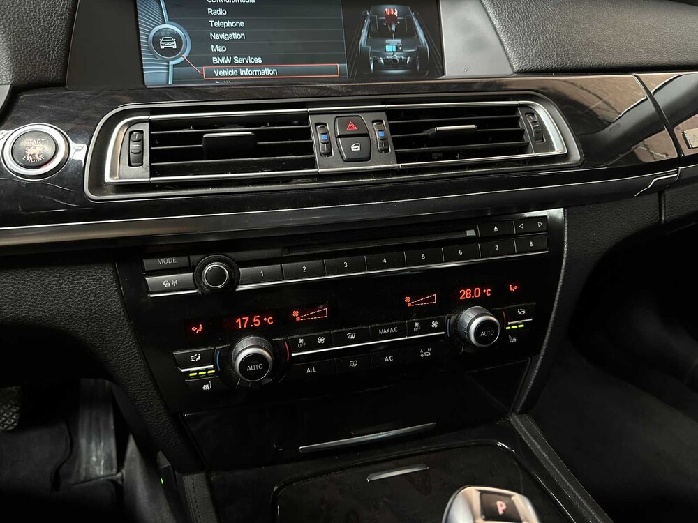 BMW ActiveHybrid7 F04 4.4 V8 465pk 2011