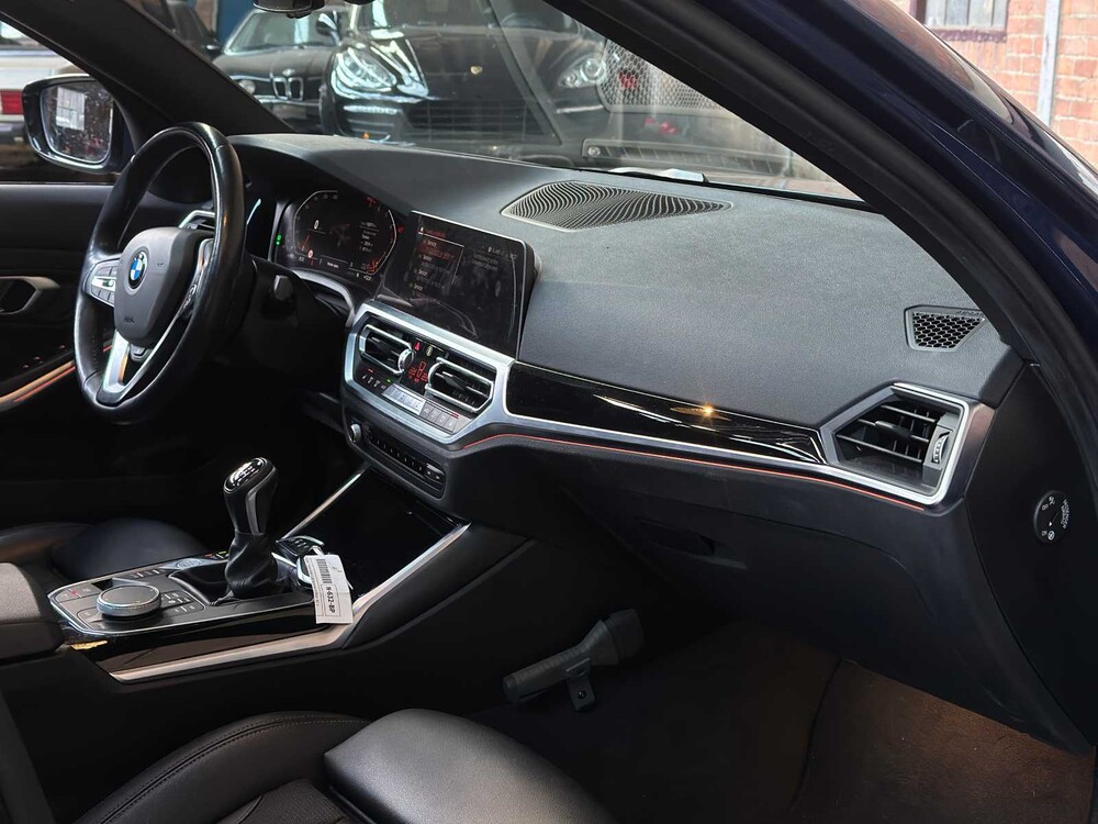 BMW 318i Business Edition 156pk 2021 3-serie, N-632-BP