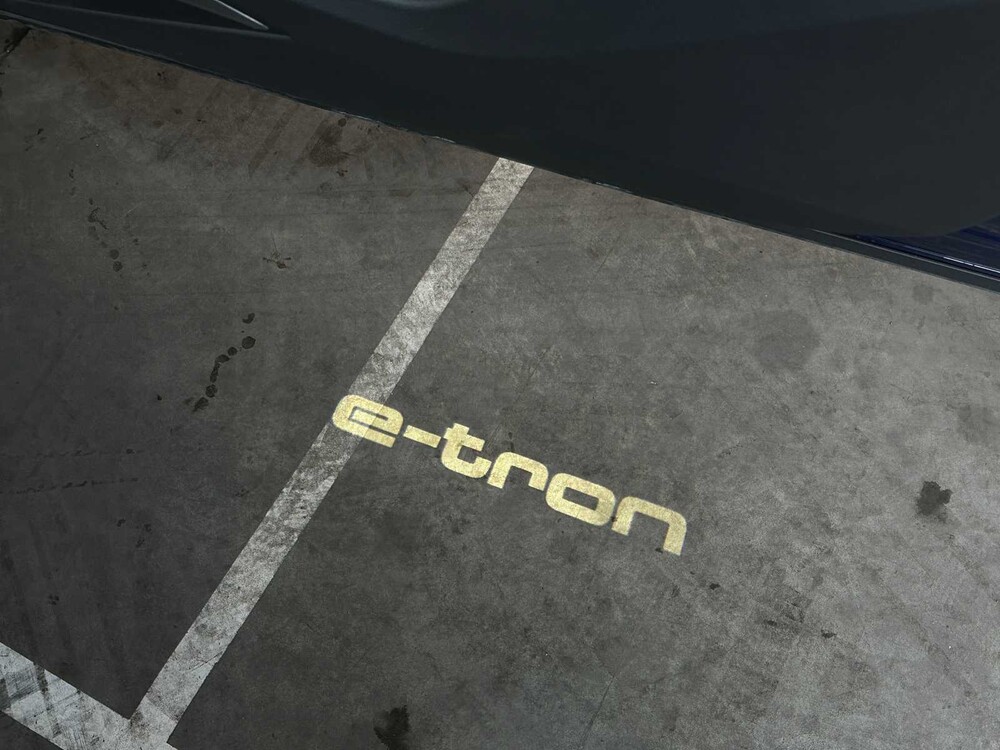 Audi e-tron 55 Quattro S-Line Advanced Pro Line 95kWh 408PS 2020, L-477-HV