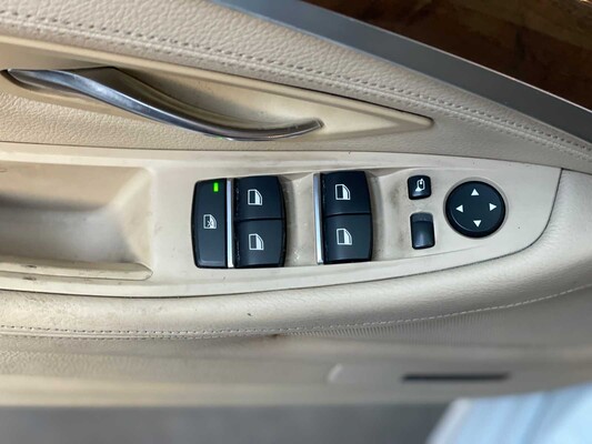 BMW 528xi High Executive F10 245PS 2012 5er, Z-326-DX