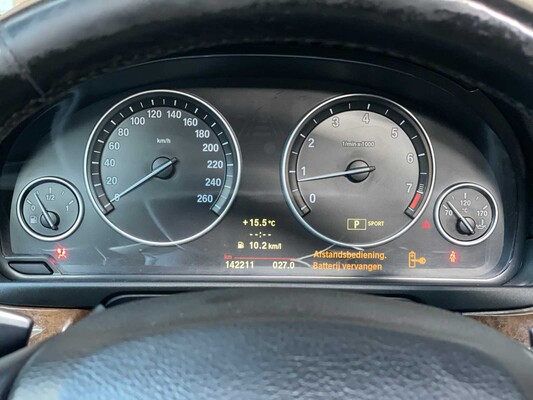 BMW 528xi High Executive F10 245PS 2012 5er, Z-326-DX