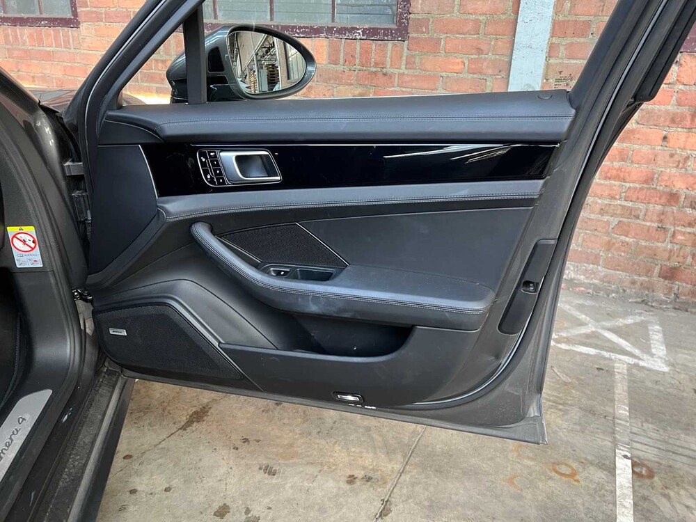 Porsche Panamera 4 E-Hybrid 2.9 V6 330pk 2017