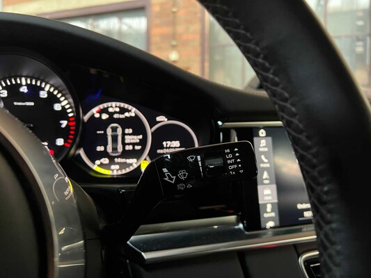 Porsche Panamera 4 E-Hybrid 2.9 V6 330PS 2017