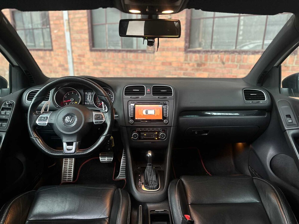 Volkswagen Golf GTI 2.0 211pk 2011, 13-PFJ-7