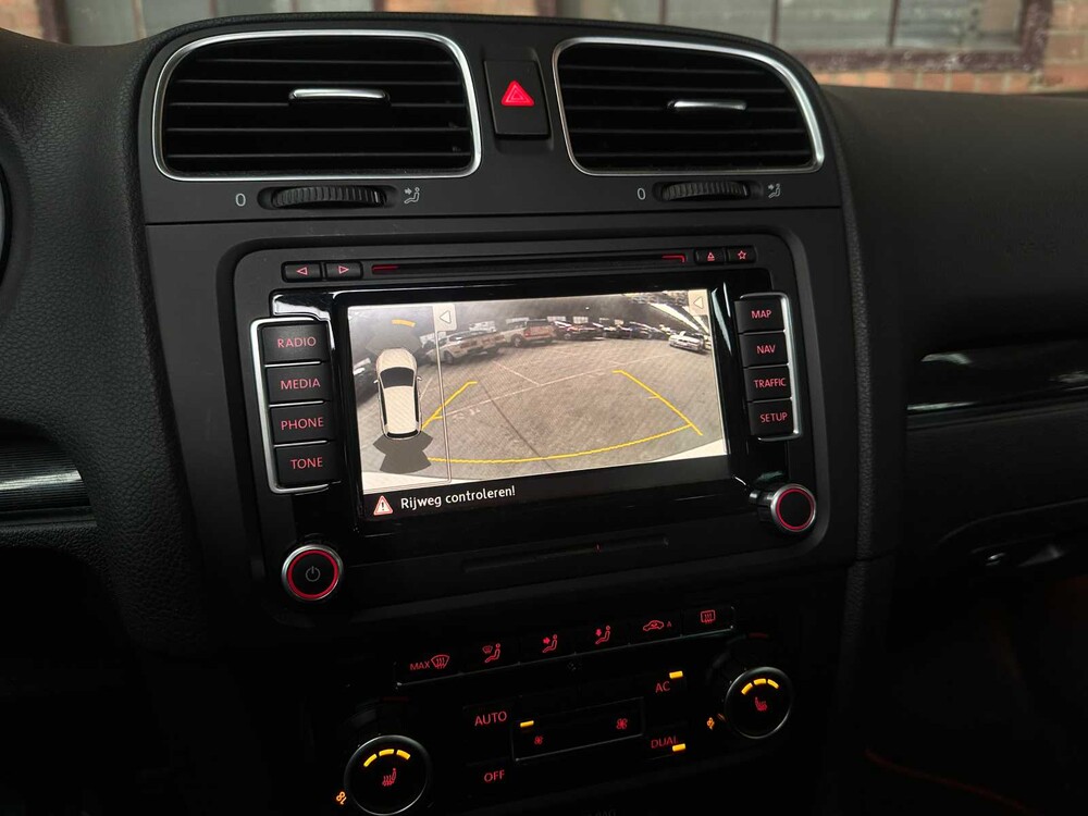 Volkswagen Golf GTI 2.0 211pk 2011, 13-PFJ-7