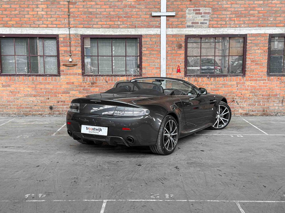 Aston Martin V8 Vantage N420 4.7 V8 2011 -CARBON-
