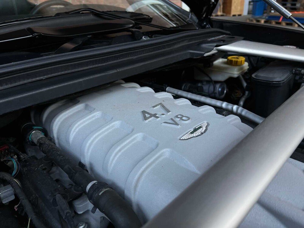 Aston Martin V8 Vantage N420 4.7 V8 2011 -CARBON-