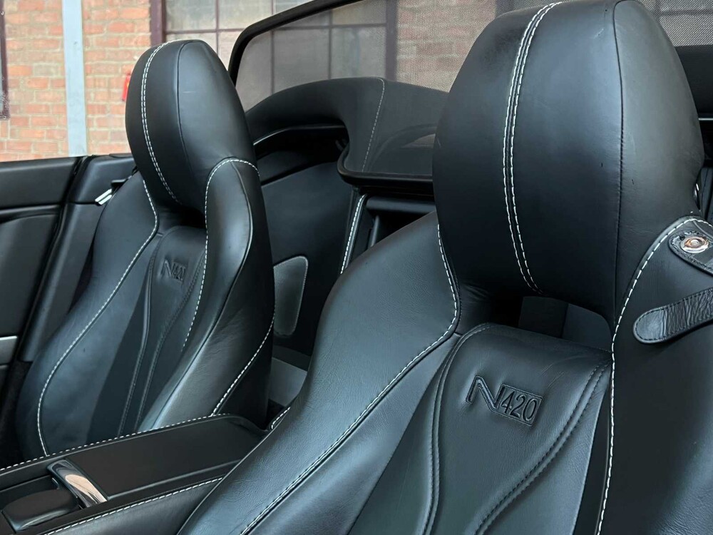 Aston Martin V8 Vantage N420 4.7 V8 2011 -CARBON-