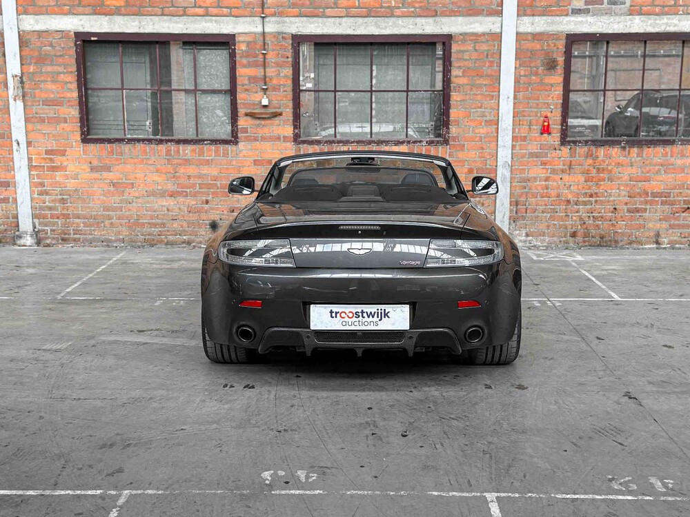 Aston Martin V8 Vantage N420 4.7 V8 2011 -CARBON-