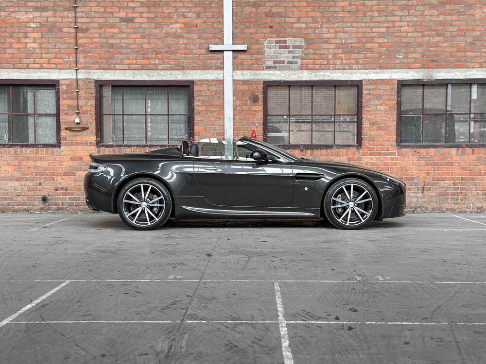 Aston Martin V8 Vantage N420 4.7 V8 2011 -CARBON-