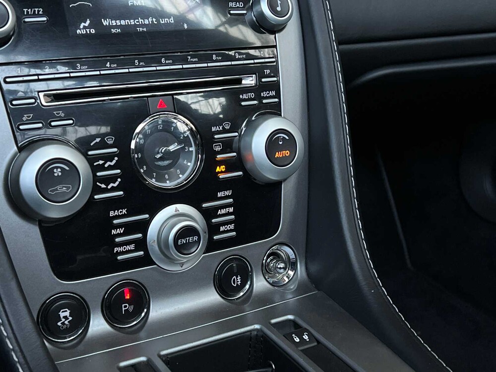 Aston Martin V8 Vantage N420 4.7 V8 2011 -CARBON-