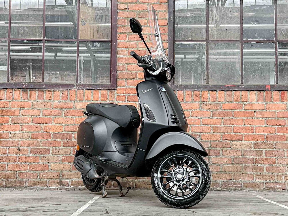 Vespa Sprint 50 -Notte Edition- 2019, DVN-53-L Scooter