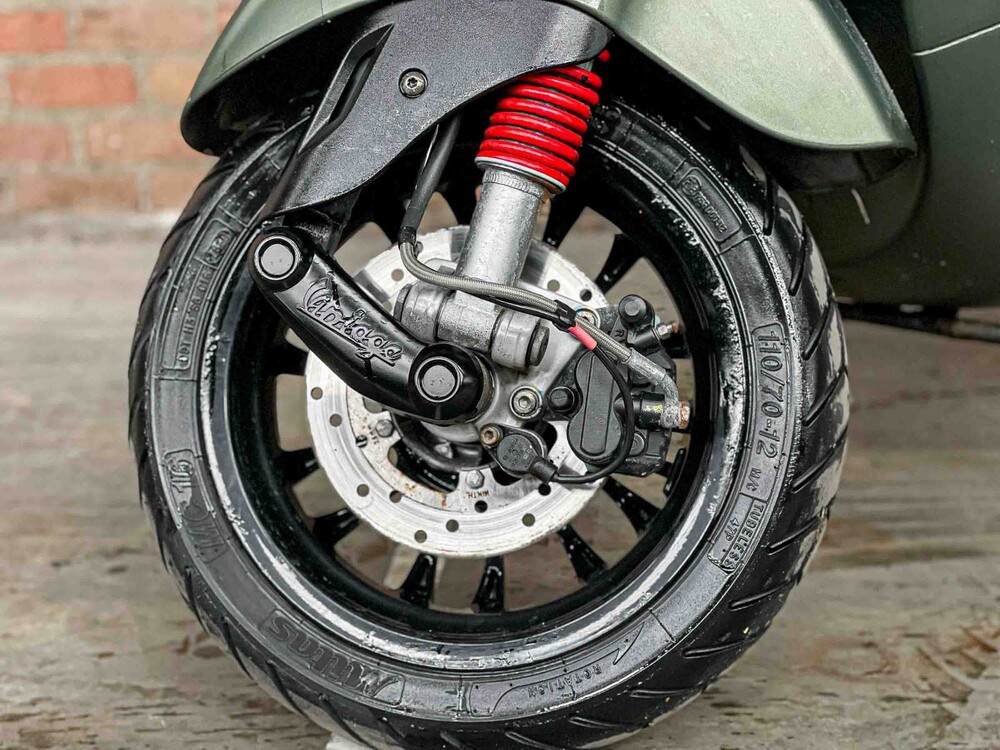 Vespa Sprint 4T 49cc (CUSTOM) Piaggio 2017, DJT-60-K Scooter