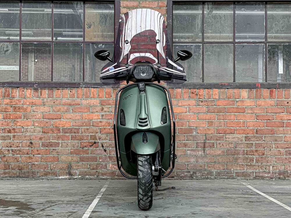 Vespa Sprint 4T 49cc (CUSTOM) Piaggio 2017, DJT-60-K Scooter