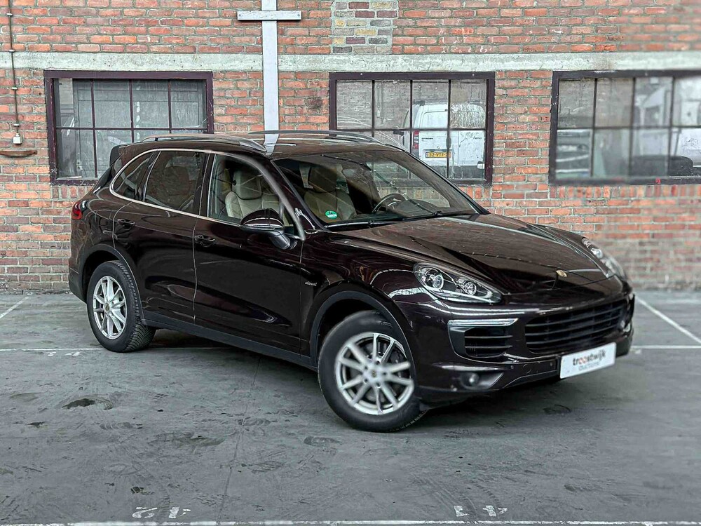 Porsche Cayenne 3.0 D V6 Platinum Edition (FACELIFT) 239hp 2017, G-774-RB