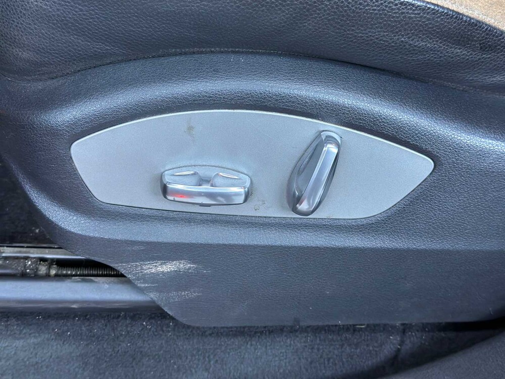 Porsche Cayenne 3.0 D V6 Platinum Edition (FACELIFT) 239hp 2017, G-774-RB