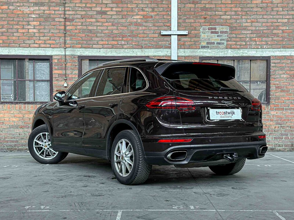 Porsche Cayenne 3.0 D V6 Platinum Edition (FACELIFT) 239hp 2017, G-774-RB