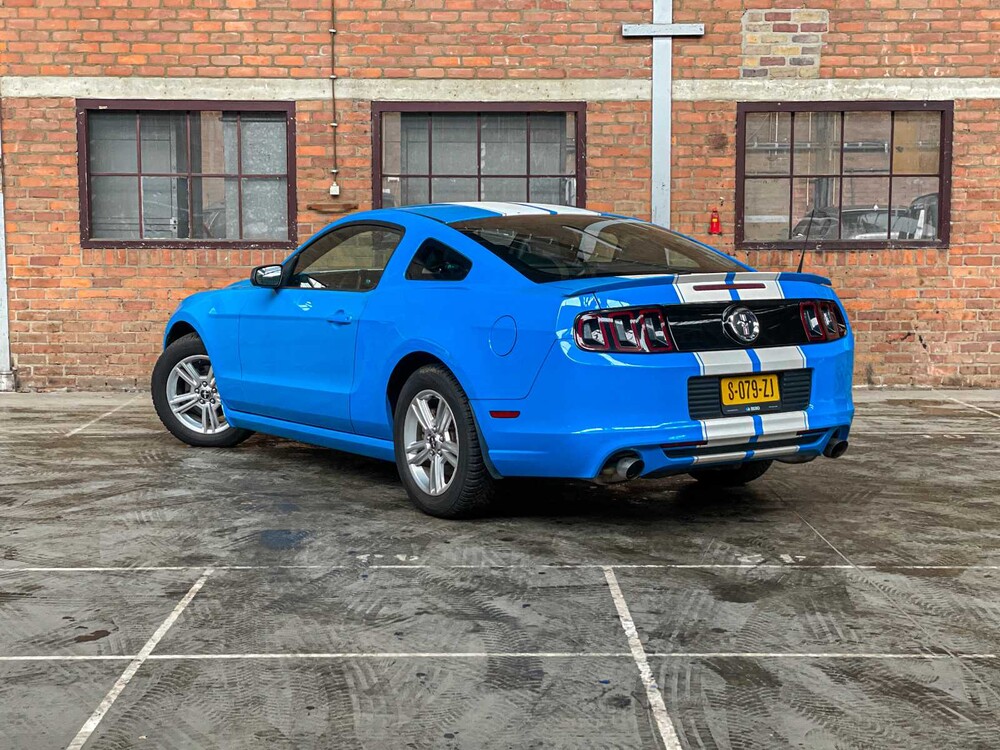 Ford Mustang 3.7 V6 309pk 2014, S-079-ZJ