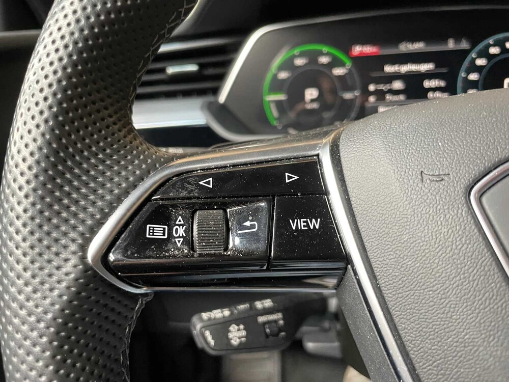 Audi e-tron 55 Quattro S-Edition S-Line 95 kWh 408pk 2022, P-721-LB