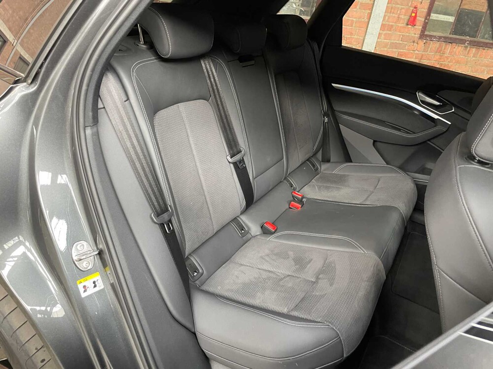 Audi e-tron 55 Quattro S-Edition S-Line 95 kWh 408pk 2022, P-721-LB