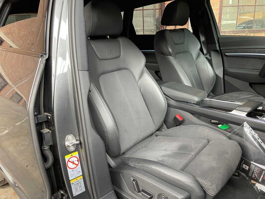 Audi e-tron 55 Quattro S-Edition S-Line 95 kWh 408PS 2022, P-721-LB