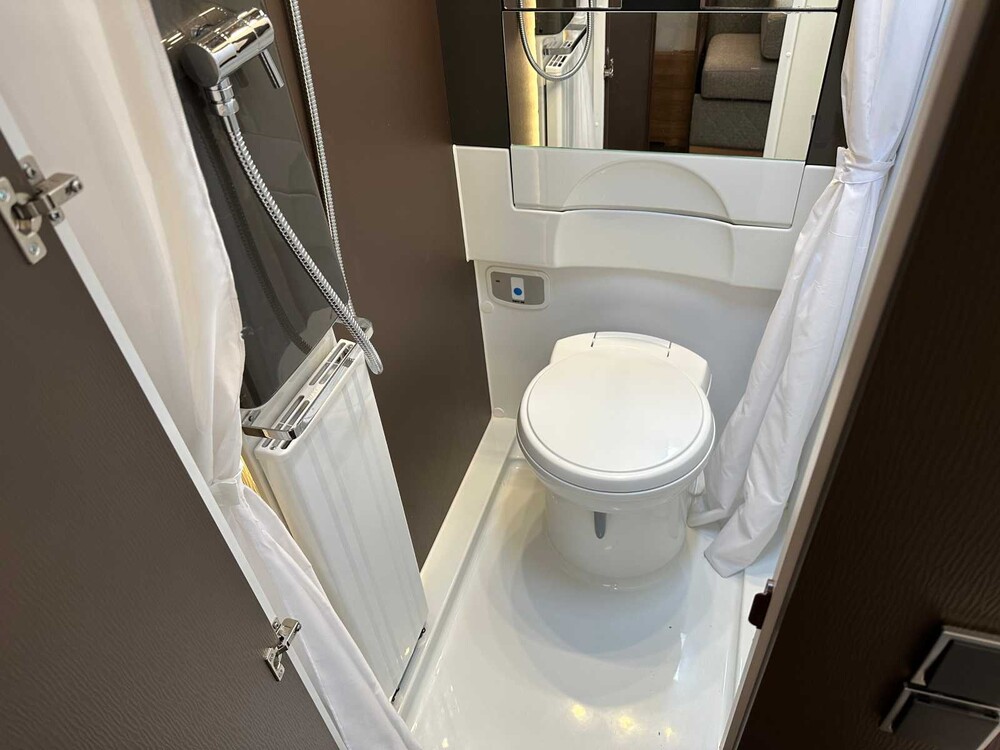 Adria Alpina 663 2018 Caravan, 24-WX-KZ