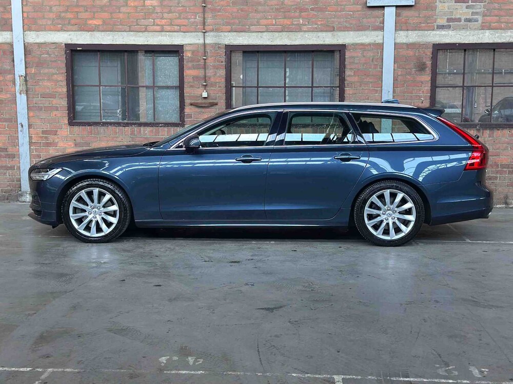 Volvo V90 2.0 T4 Momentum Pro 190hp 2019, XX-067-J