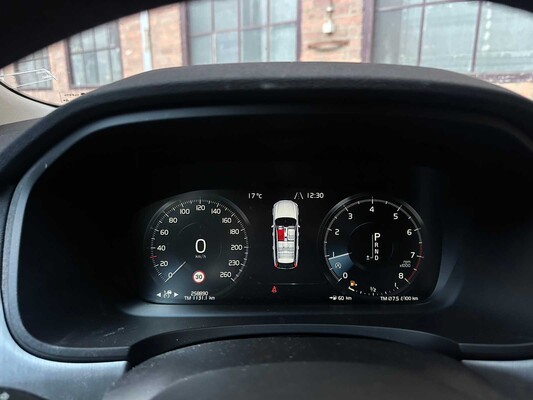 Volvo V90 2.0 T4 Momentum Pro 190PS 2019, XX-067-J