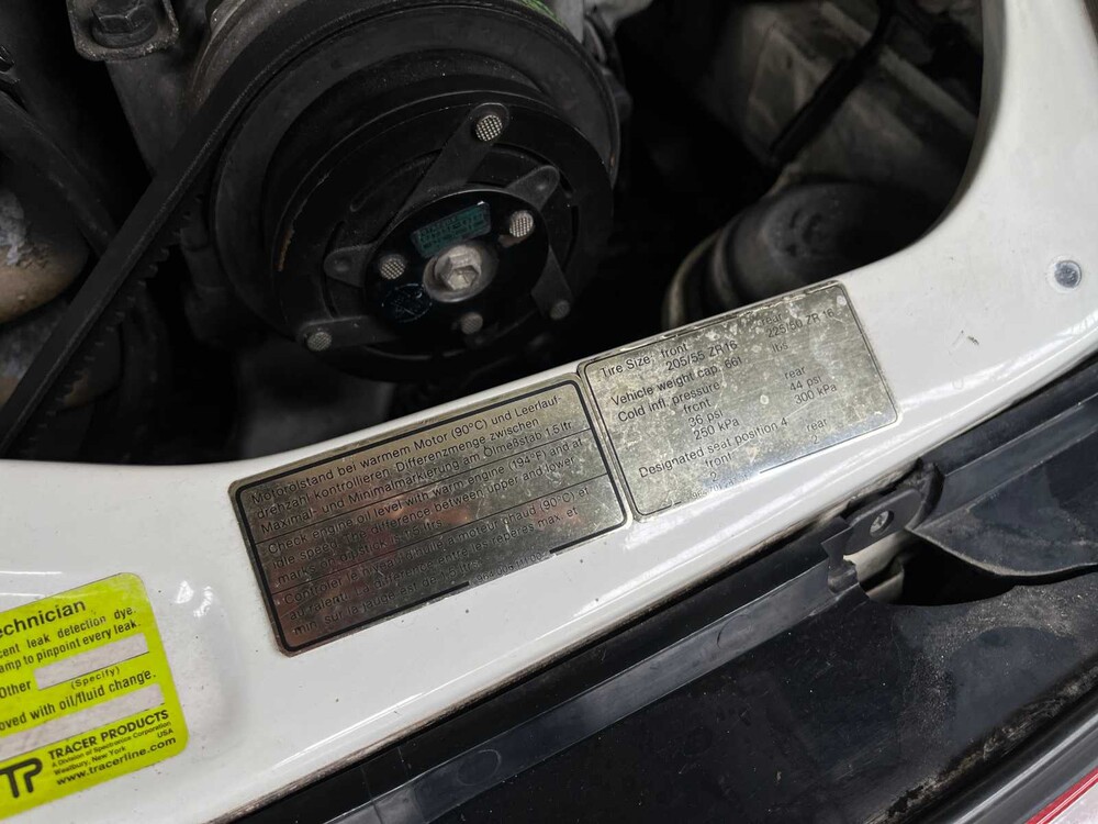 Porsche 911 Carrera 2 964 Cabriolet 1991