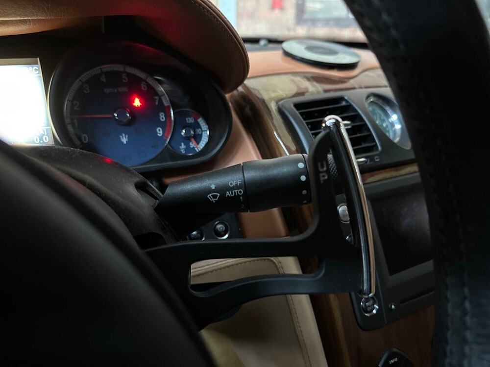 Maserati Quattroporte 4.2 V8 400PS 2005 Youngtimer