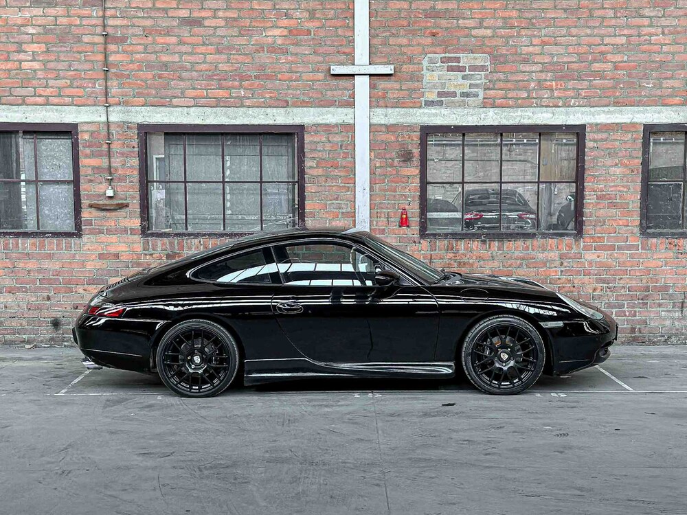 Porsche 911 996 Carrera Coupe 3.4 300PS 1999 Youngtimer