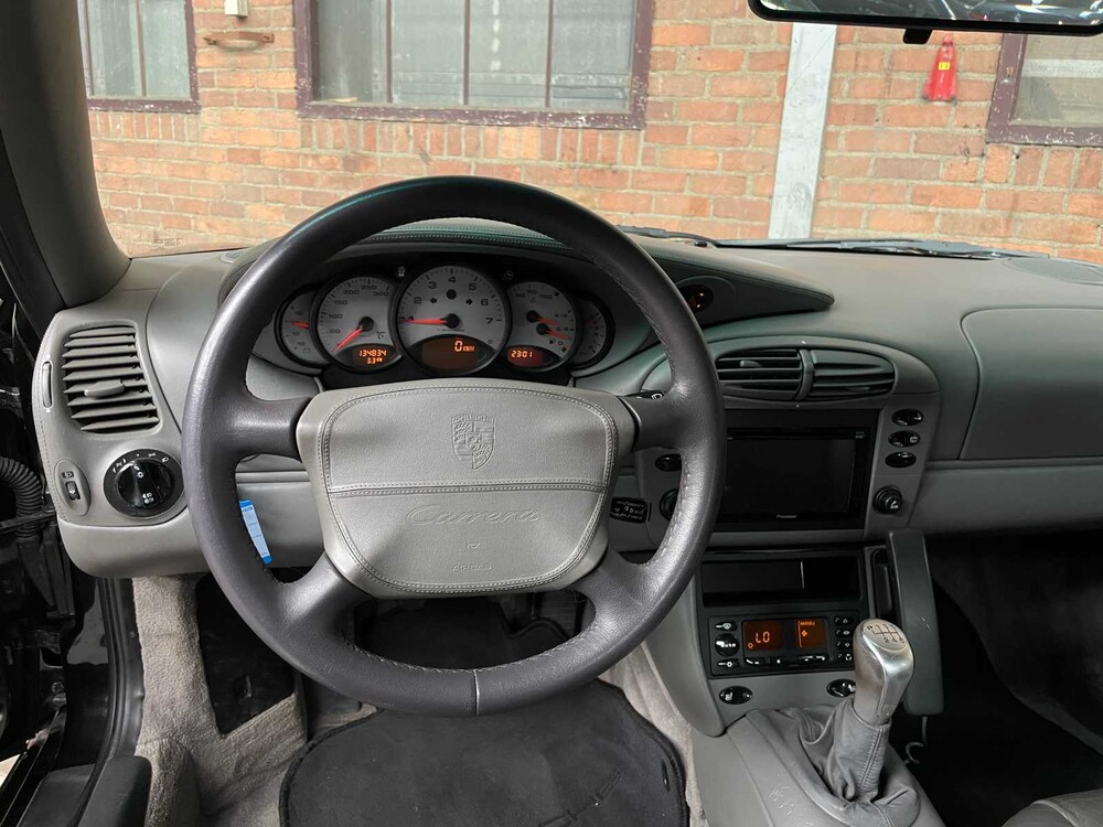 Porsche 911 Carrera 2 996 300PS 1998 -SCHALTGETRIEBE- Youngtimer