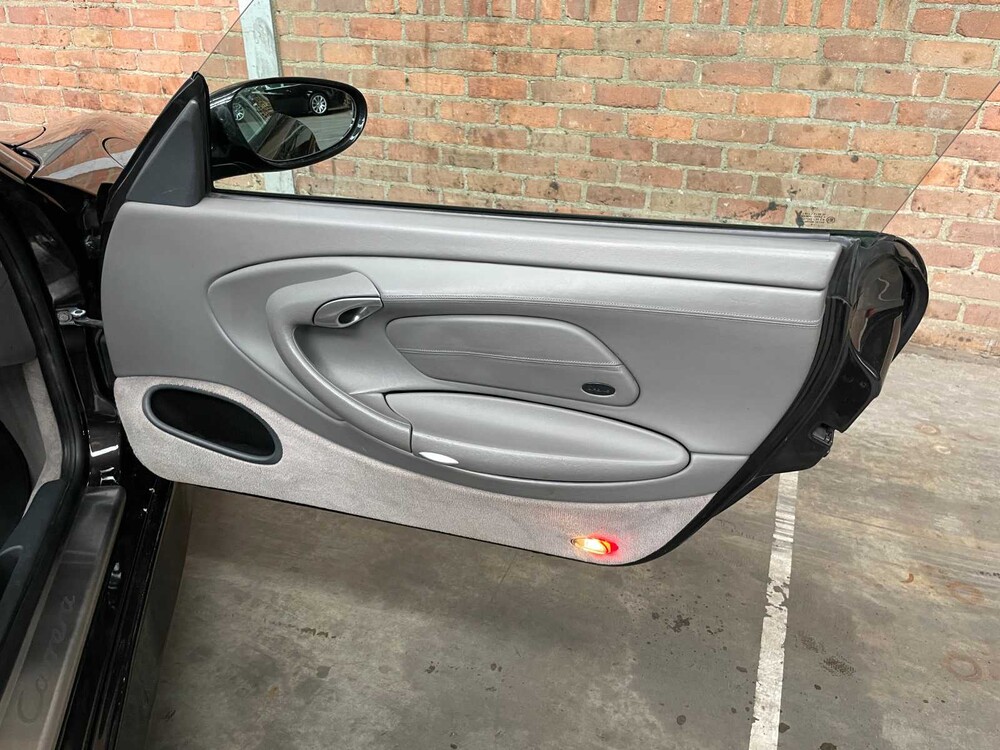 Porsche 911 Carrera 2 996 300PS 1998 -SCHALTGETRIEBE- Youngtimer