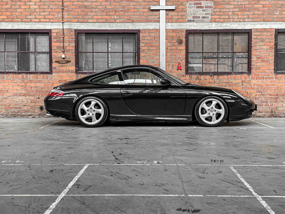 Porsche 911 Carrera 2 996 300PS 1998 -SCHALTGETRIEBE- Youngtimer