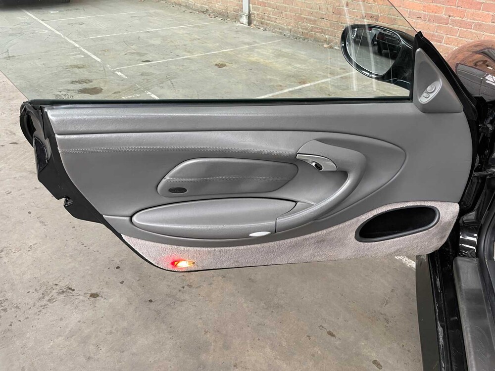 Porsche 911 Carrera 2 996 300PS 1998 -SCHALTGETRIEBE- Youngtimer