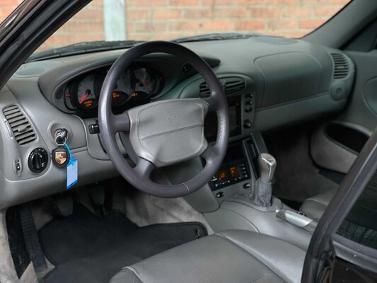 Porsche 911 Carrera 2 996 300hp 1998 -MANUAL- Youngtimer