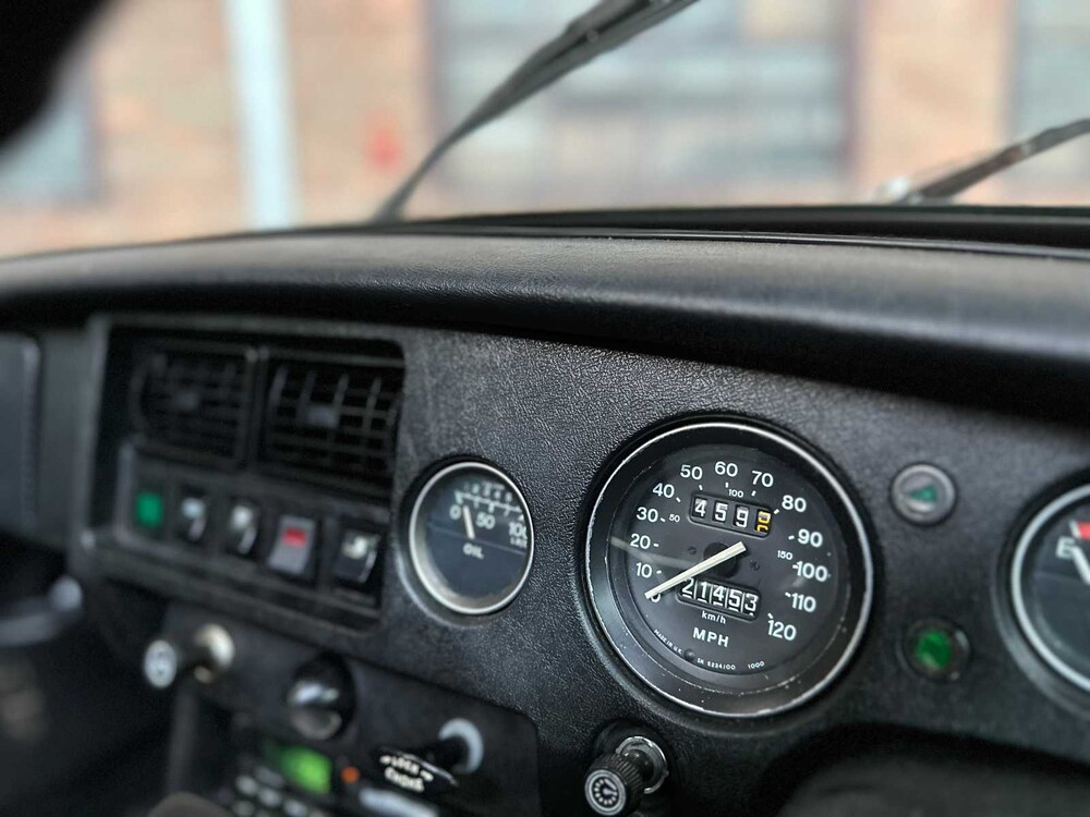 MGB GT Coupe 1.8 95hp 1977 MG B-Type, 65-YB-39 Classic Car